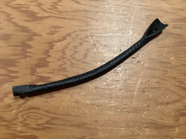 胴吊り革クロザン（上）