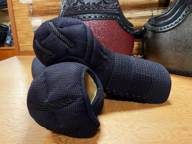 格子刺 クロスピッチ 剣匠 甲手