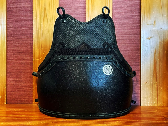 黒革・茶革製短剣吊り①(ハンドメイド) 黒革・茶革製短剣吊り②(ハンドメイド)