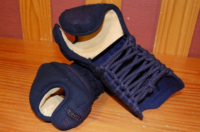 《制菌》紺奴甲手A　少年用