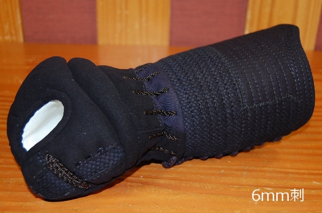 6mm紺奴甲手