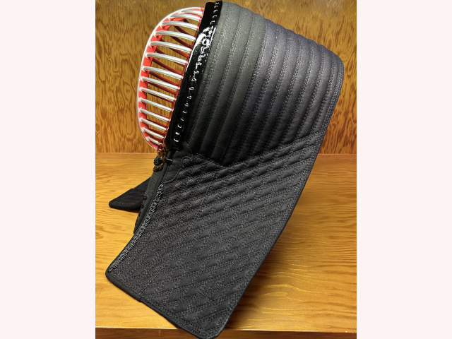 ブラック達磨「護」