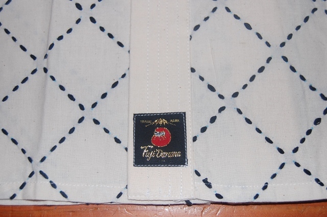 白六三四 剣道衣