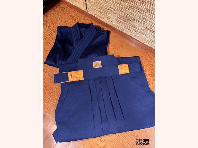 オレンジ達磨（浅葱）