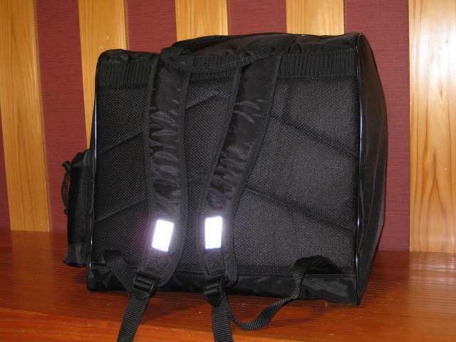 角型クッションリュック防具袋