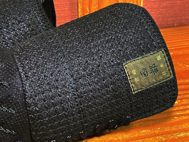西都 甲手　格子刺