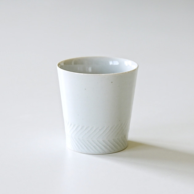 阿南維也 白磁鎬猪口