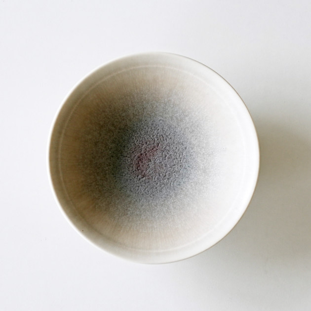 永草陽平　煌彩磁小鉢（霞色）