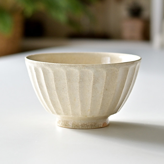 江口智己　わら灰釉鎬丼