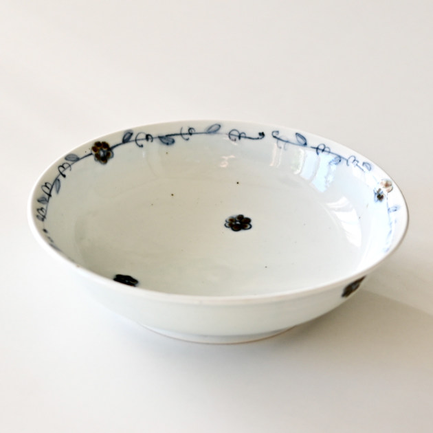 山口利枝 花に唐草6.5寸鉢