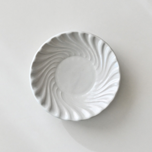 豊増一雄　手塩皿（波）