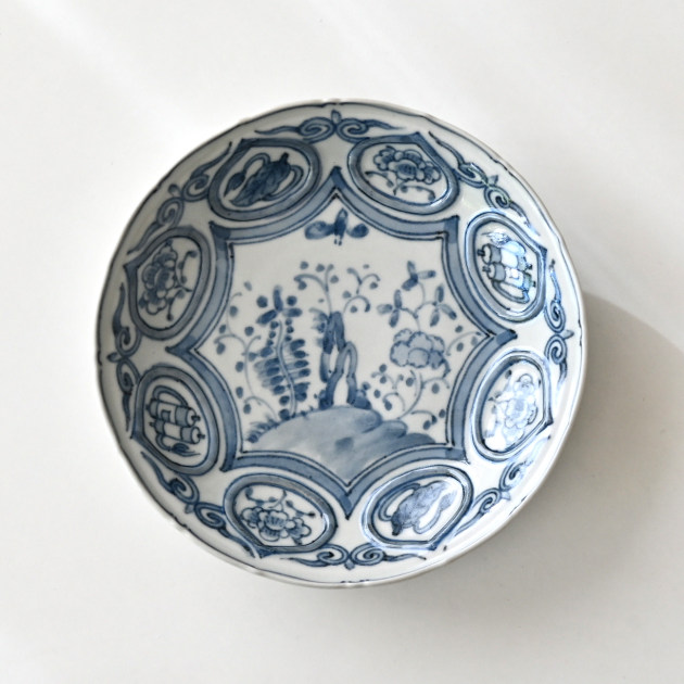 豊増一雄 染付5寸芙蓉手皿（猪目）