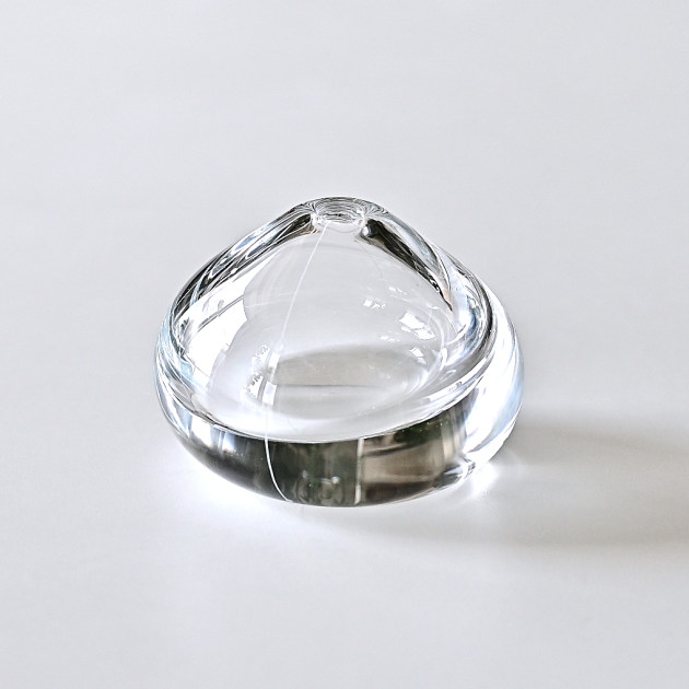 森知恵子　一輪挿し『白雨』