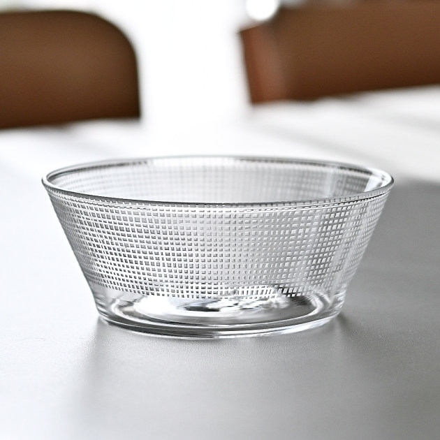 新田佳子　格子の小鉢（逆台形）