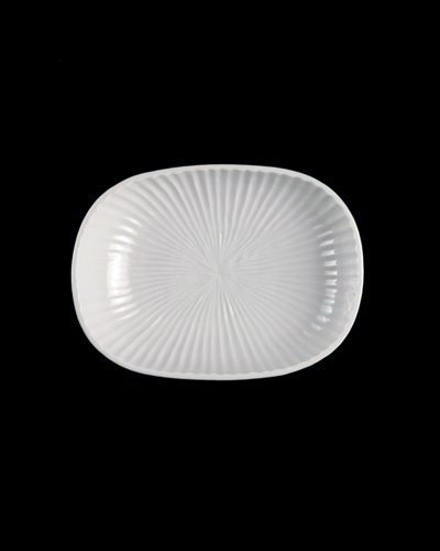 久野靖史　しのぎ楕円皿（白・12cm）