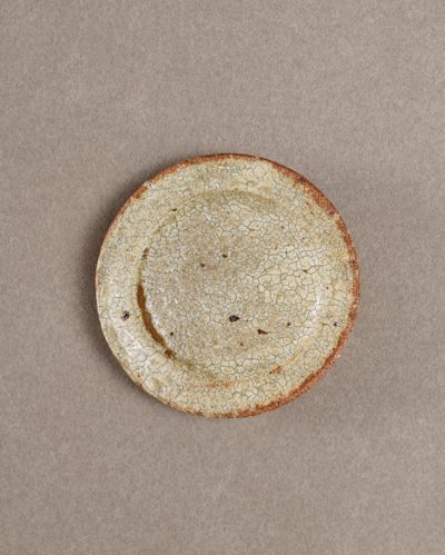 馬渡新平　ヒビ粉引きリム皿（8cm）