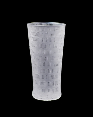 新田佳子　草のビアグラス