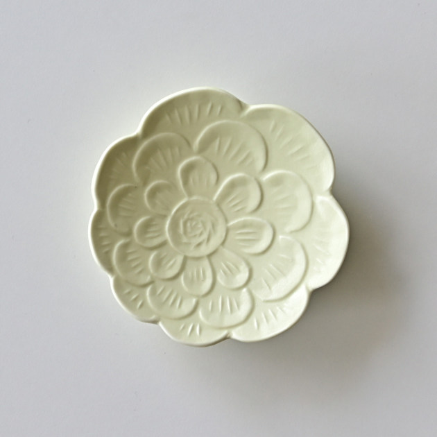 阿部春弥・みか　レモン牡丹豆皿