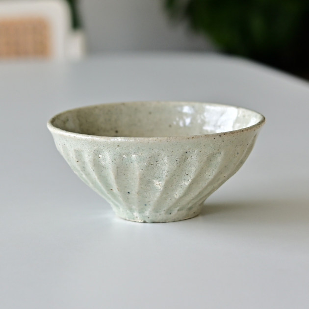 及川静香　粉引飯碗（小）