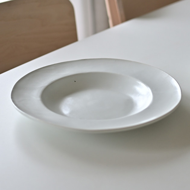 大江憲一　リム皿（LL・29cm・白）