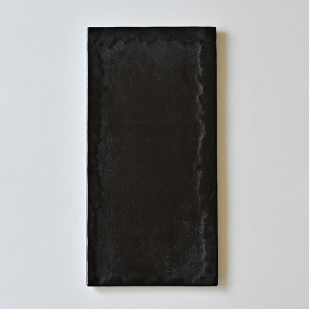 樋上純　漆皮長皿（黒）