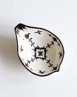 菅野一美　花と鳥文花弁形小鉢