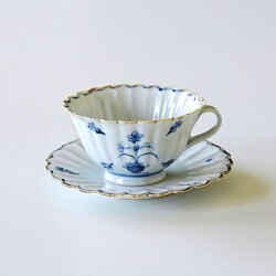 廣政毅　デルフト生花図ティーカップソーサー