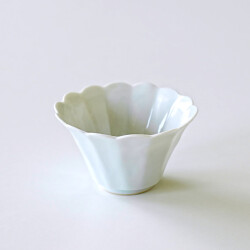 廣政毅　白磁花形小付