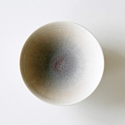 永草陽平　煌彩磁小鉢（霞色）
