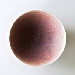 永草陽平　煌彩磁平鉢（ワインレッド）