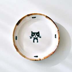 田屋道子　丸パン皿S（ネコ）