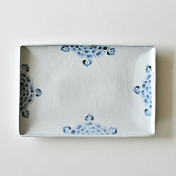 清水なお子　菊花文長四方皿