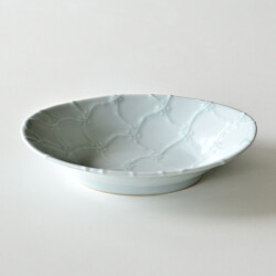 土井善男　白磁よろけ繋ぎ文楕円鉢