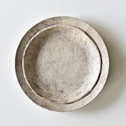 渡辺信史　ラウンドプレート（炭白）