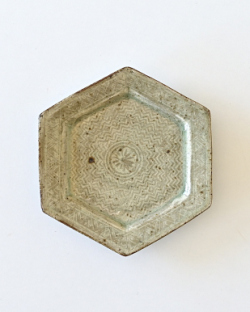 志村睦彦　三島六角小皿