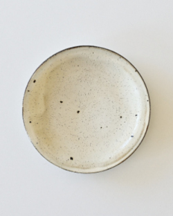 増田勉　黄粉引皿