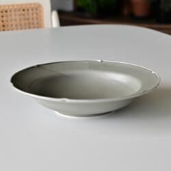 阿部春弥・みか　グレー花リム8寸深皿