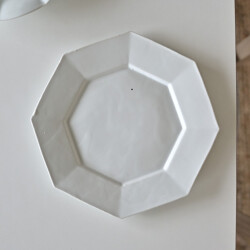 大江憲一　八角皿（L・白）