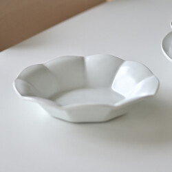 大江憲一　九弁皿（M・白）