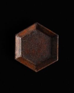 蝶野秀紀　和紙貼六角豆皿S（茶）