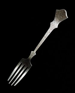 永島義教 ディナーフォーク（いぶし）