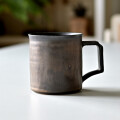 土井康治朗　黒金釉マグカップ