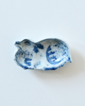 新道工房　染付兎形粒向