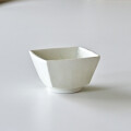 阿部春弥・みか　白磁四方豆鉢