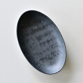 阿部春弥・みか　鉄彩楕円皿