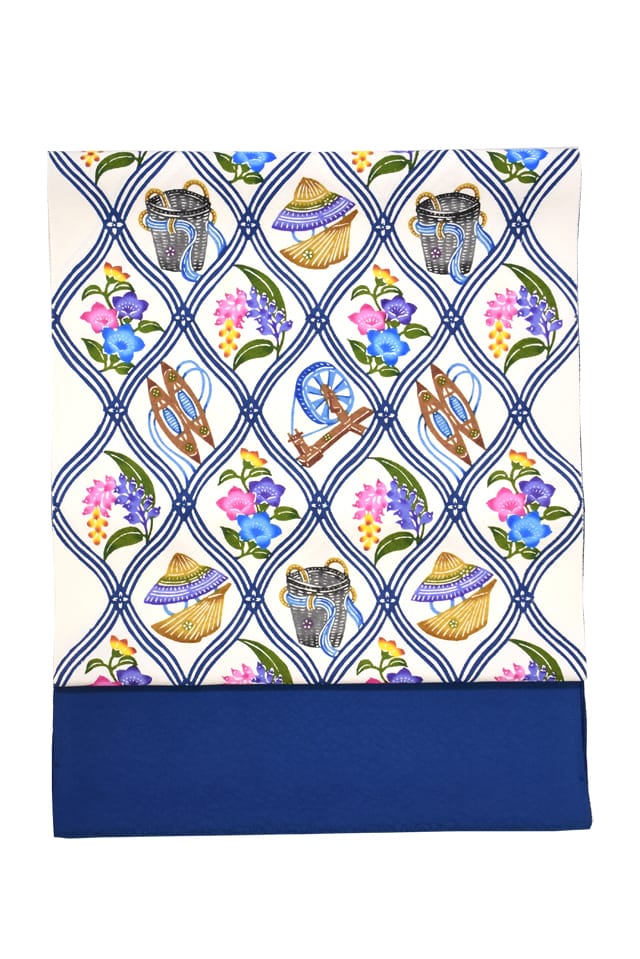 『染名古屋帯』琉球紅型帯　格子に花と道具　白地縹色