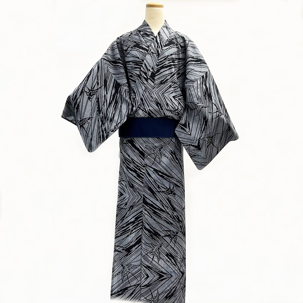 『アウトレットプレタ』細川クレヤーキング 雨に燕