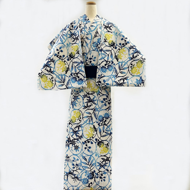 紬　付下げ　摺り疋田　草花 銀座【A-4037】新田工房製 紅花紬 多彩な横段暈かし（反端付・栞