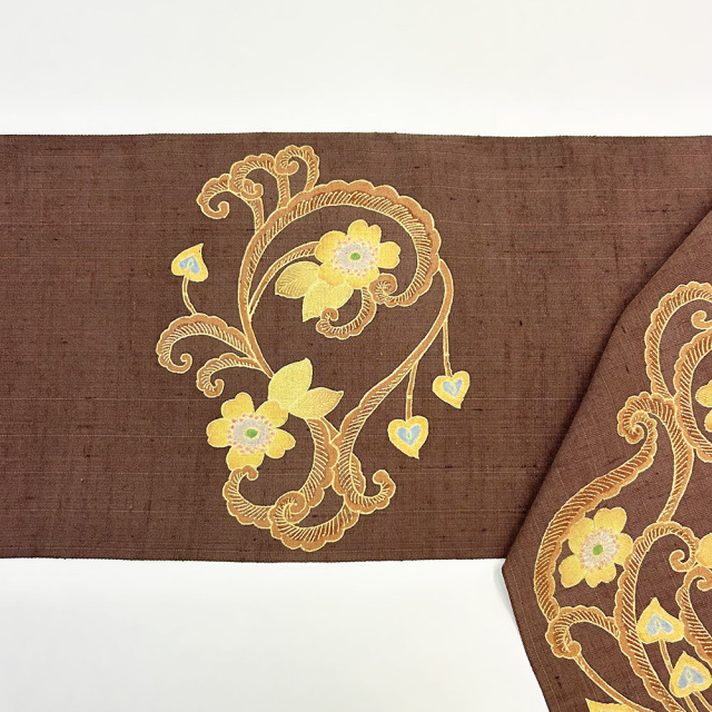 染名古屋帯』 茶地 金彩更紗柄