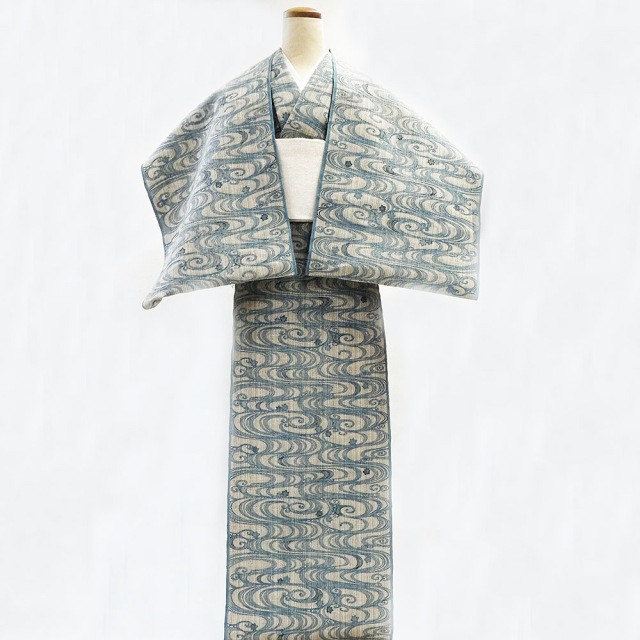 松煙染小紋』流水に楓